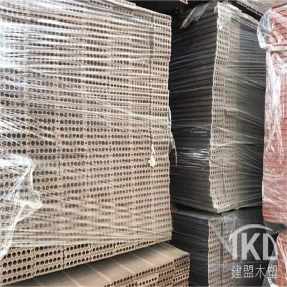 北京木塑板材圆孔木塑共振地板制作批发